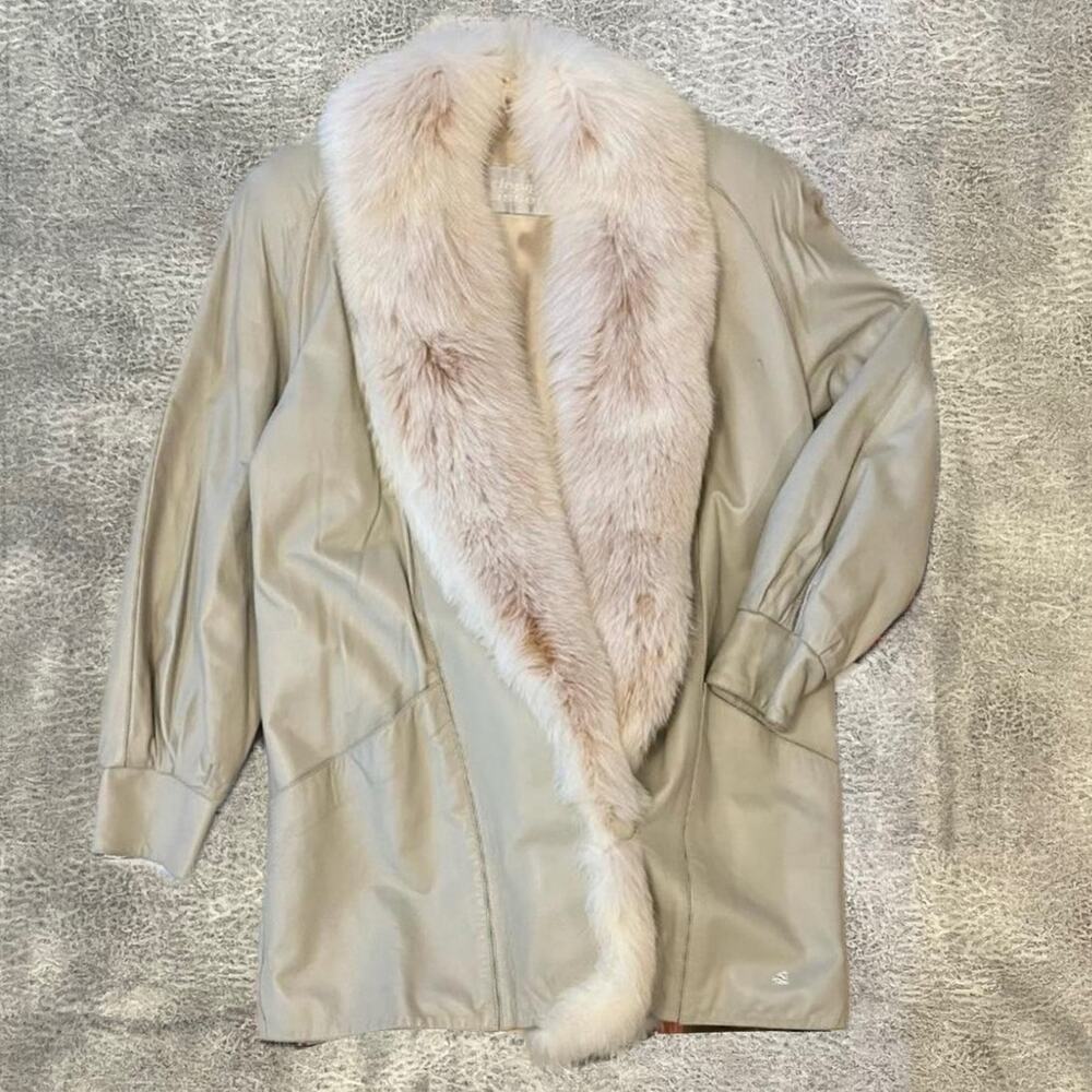Design Assets vintage genuine leather coat